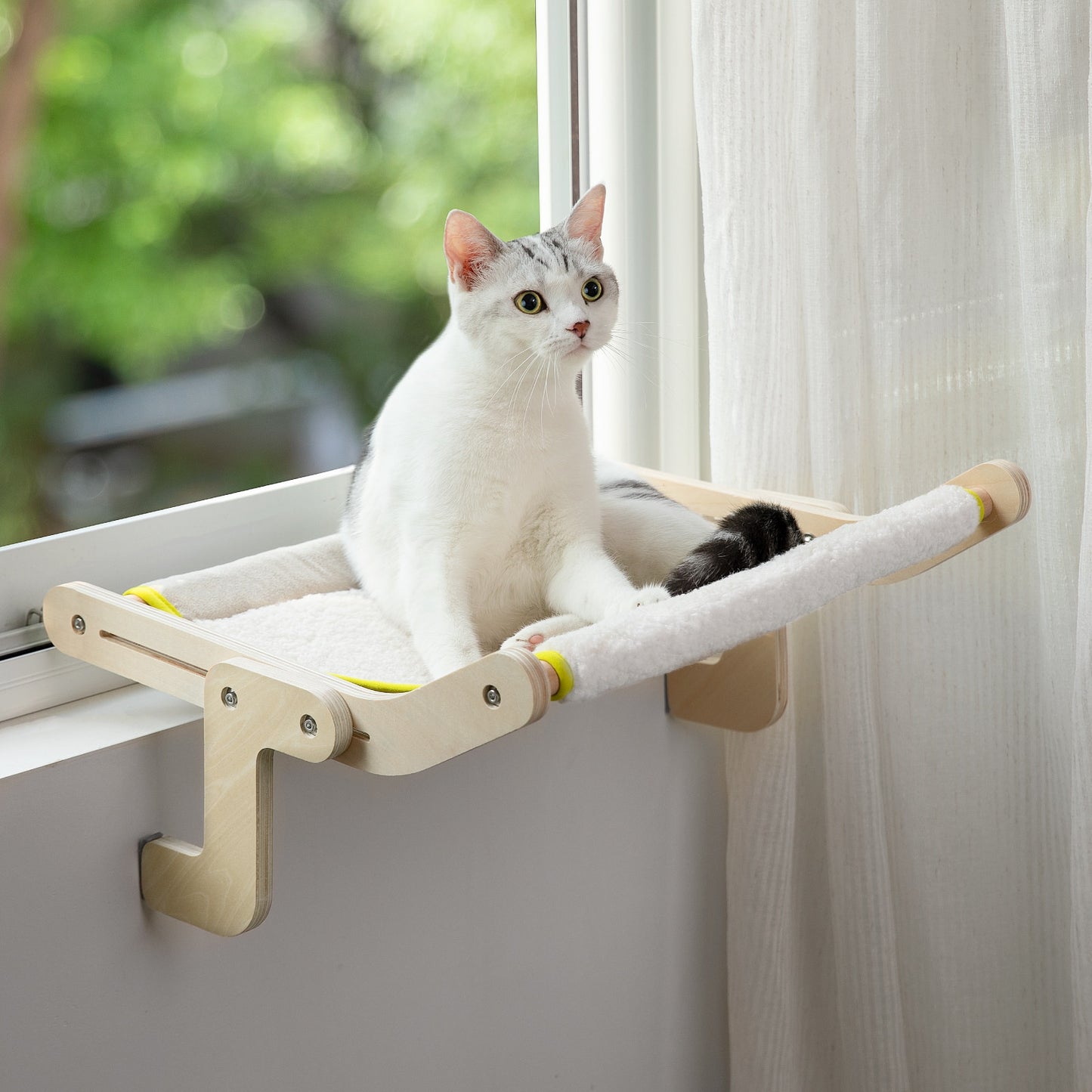 Cat Window Perch w/Multiple Installation Applications, Max 40  lbs., Washable Fabric